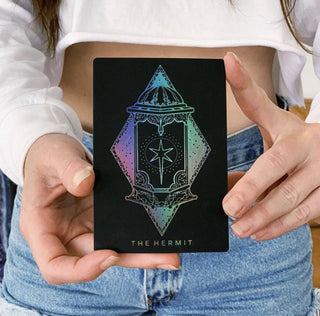 Learn To Read Tarot | Threads of Fate