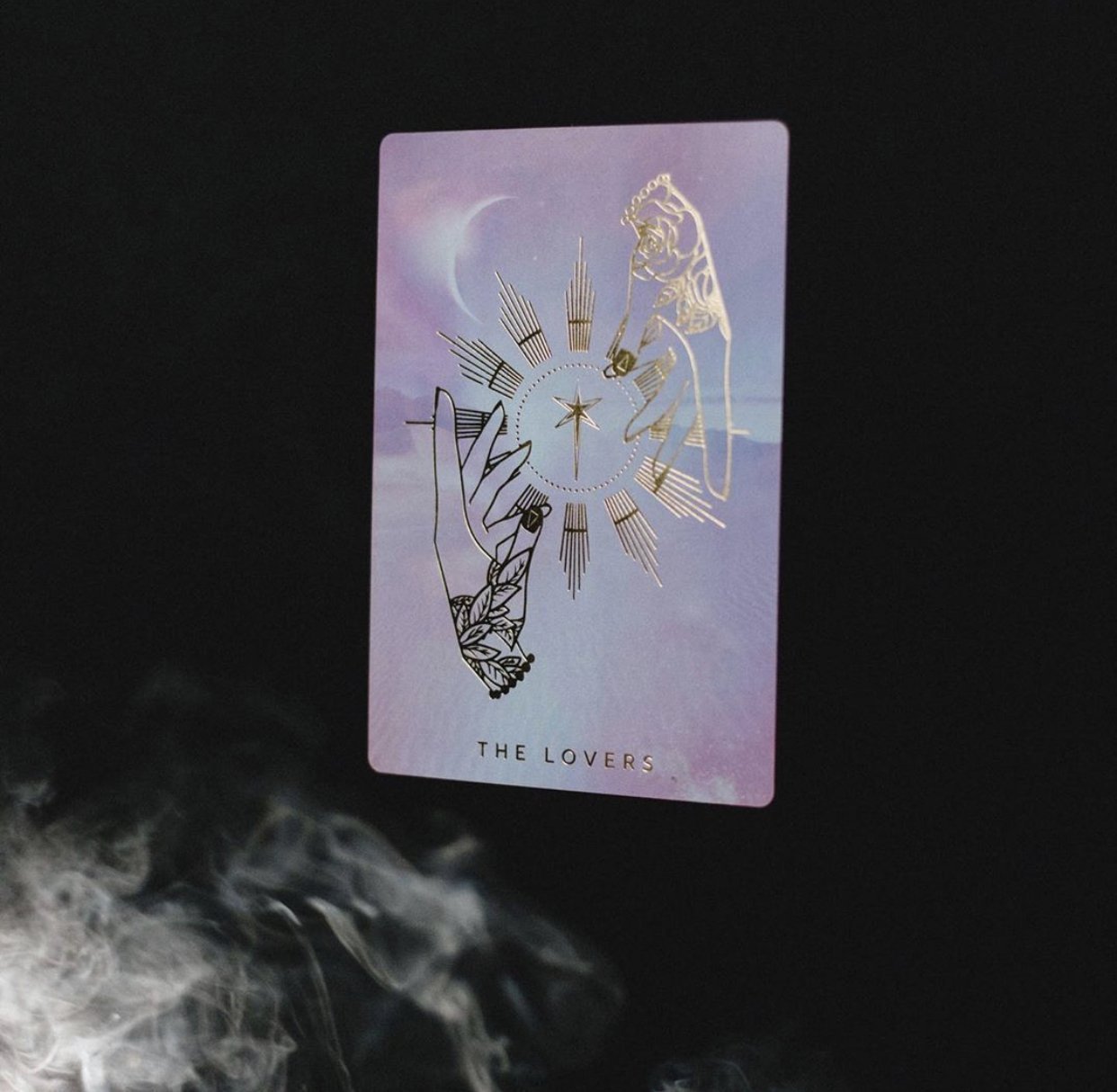 Interpreting the Art on Threads of Fate Tarot Cards